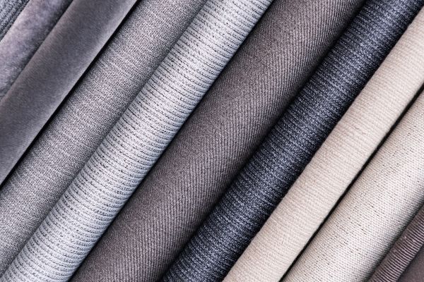 Telas para trajes; diferentes tipos de telas y colores